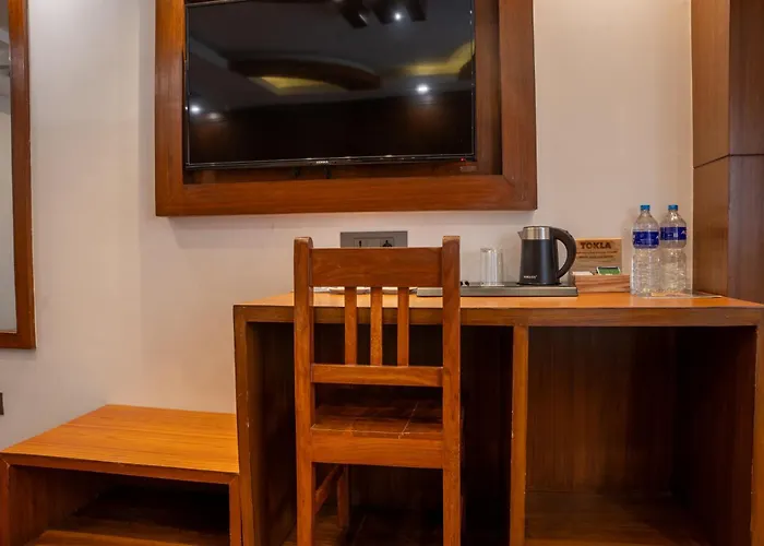 Kailash Kutee Hotel