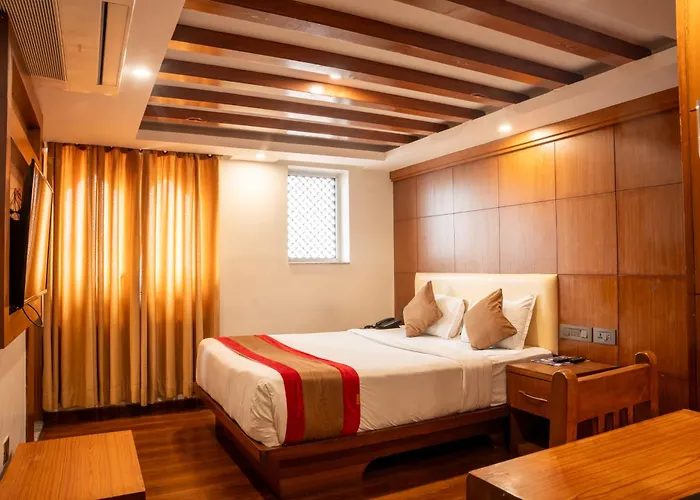 Kailash Kutee 4*